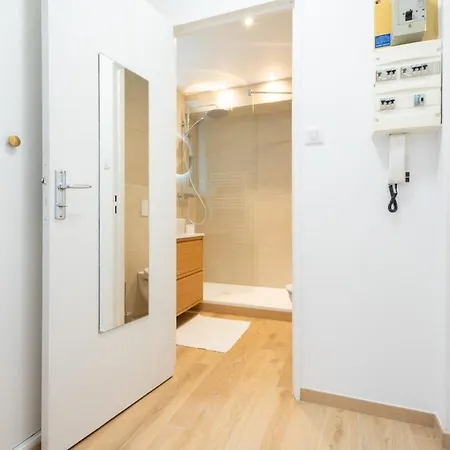 Super 2 Pers Near Basel Wifi Terrace 35 Apartment Saint-Louis (Haut-Rhin)